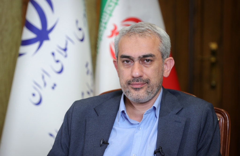 Ali Madani-Zadeh, ministre iranien des Finances