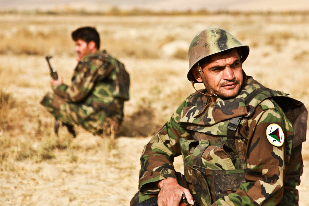 U.S., Afghan troops conduct joint patrol