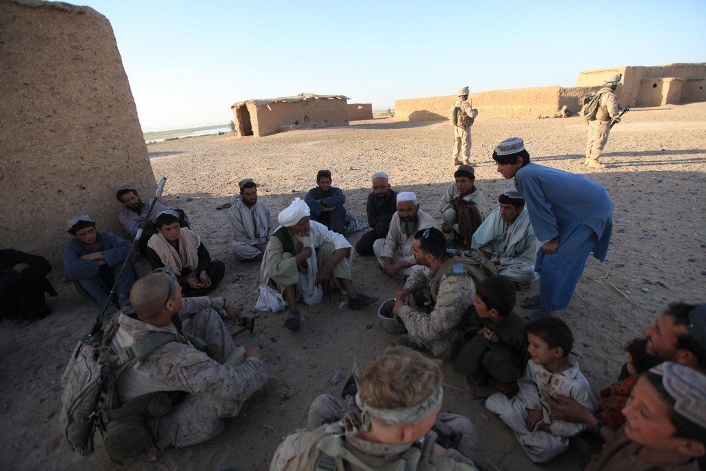 Marines establish new contacts in unchartered territory west of Helmand River