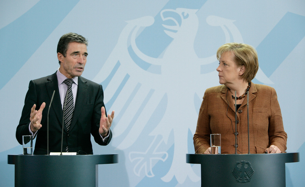 Bundeskanzlerin Merkel empfängt den NATO- Generalsekretär Rasmussen