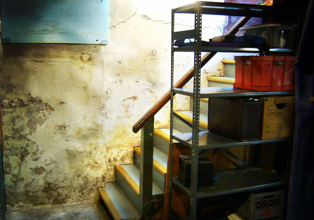 basement-stairs-2
