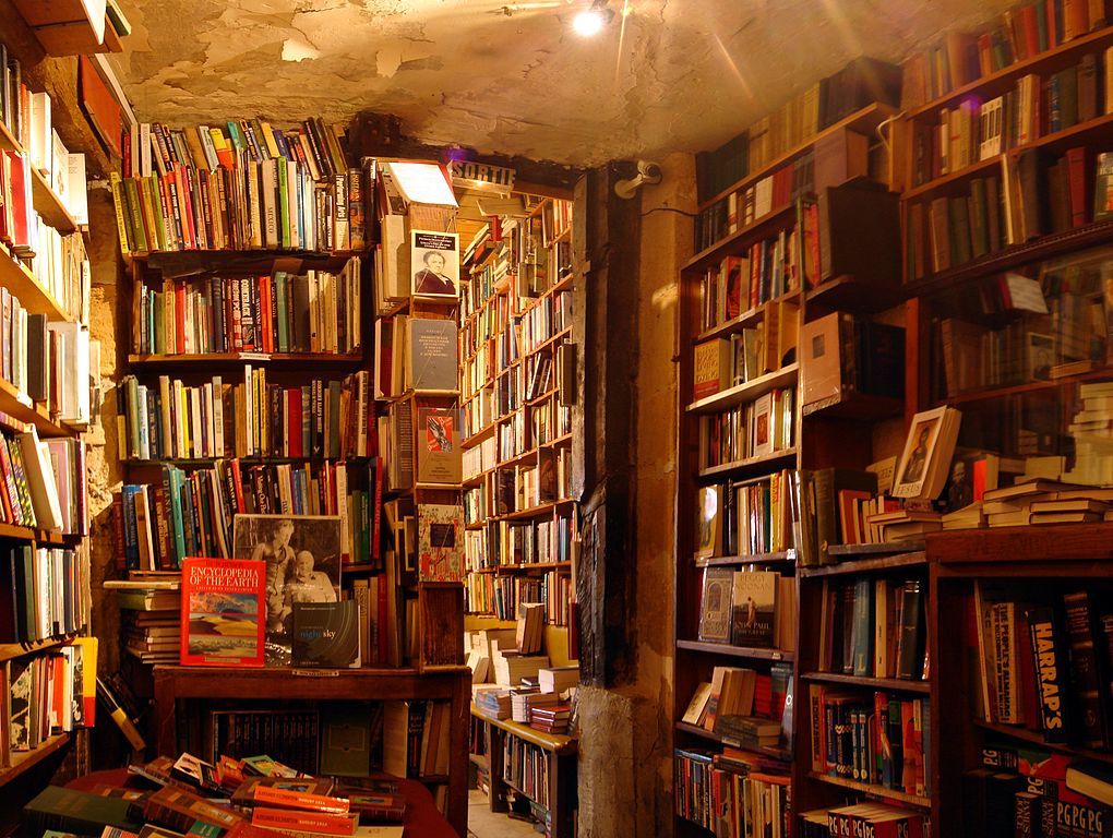 1020px-Shakespeare_and_Company_bookshop