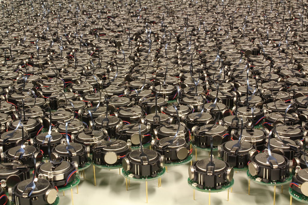 Robots at War and the Quality of Quantity