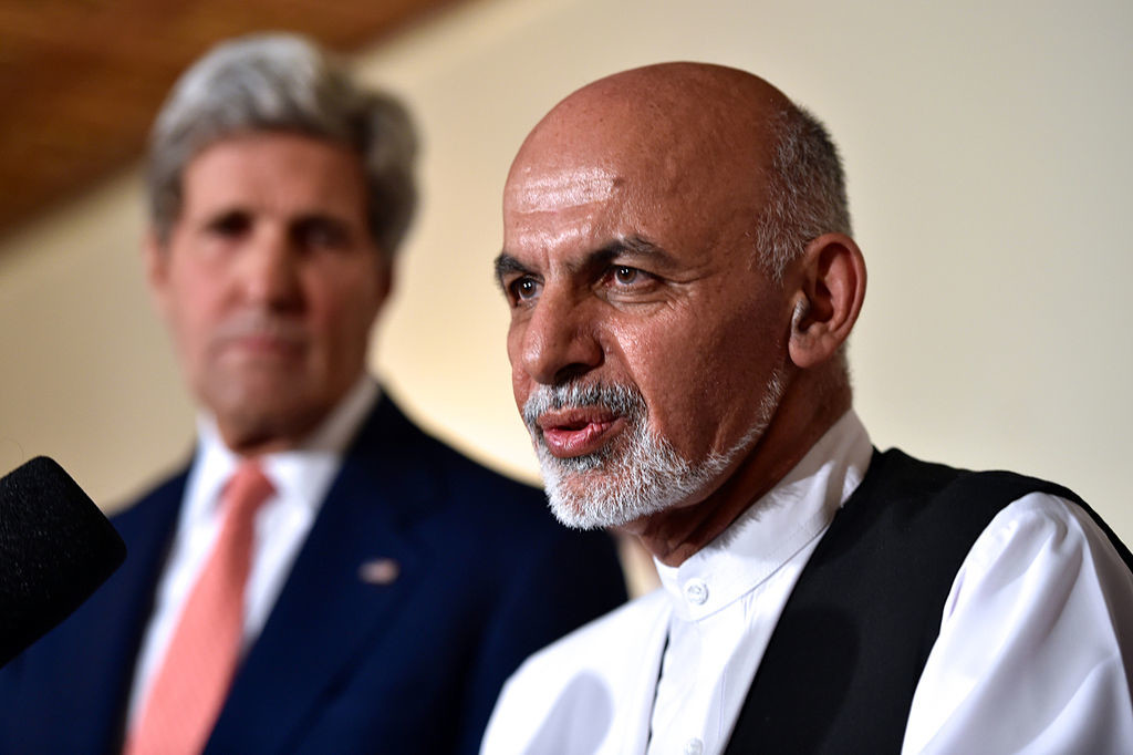 Ashraf_Ghani_with_John_Kerry_July_2014