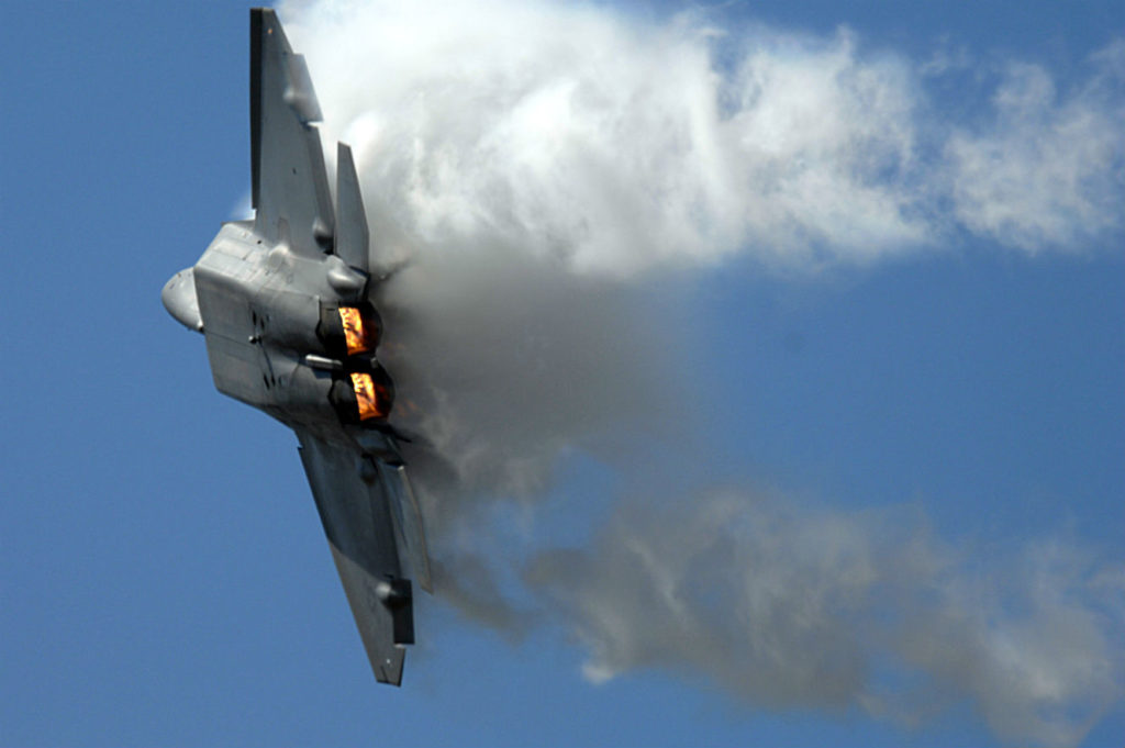 F-22-Smoke
