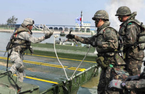 In Search of Seamless Interoperability in Korea: The First Year of the R.O.K-U.S. Combined Division