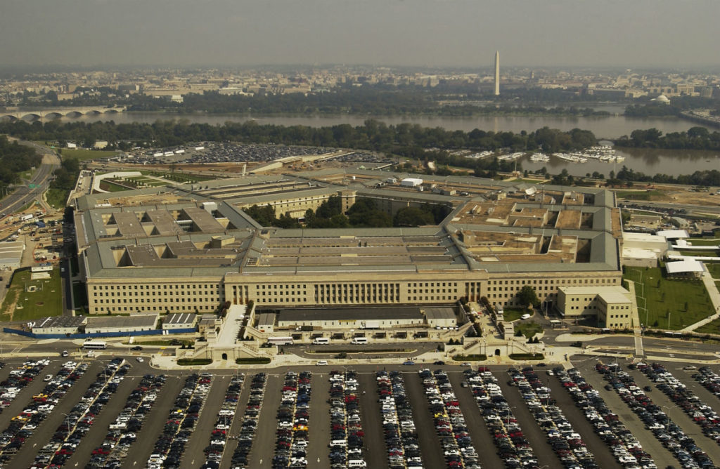 US_Navy_030926-F-2828D-405_Aerial_view_of_the_Pentagon