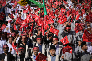 Knuckling Down Under Maximum Pressure: Iran’s Basij in Transition