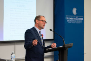 How Churchill Waged War