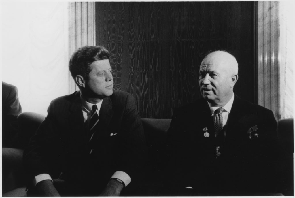 Kennedy_and_Khrushchev_at_Vienna_Meeting_-_NARA_-_193203