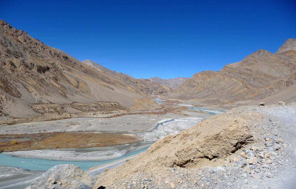 mountain-landscape-at-ladakh-india