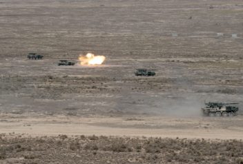 Paralysis in Peer Conflict? The Material Versus the Mental in 100 Years of Military Thinking