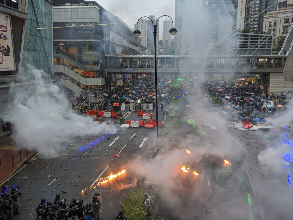Hong_Kong_protests_-_Tsuen_Wan_March_-_20190825_-_IMG_20190825_180613