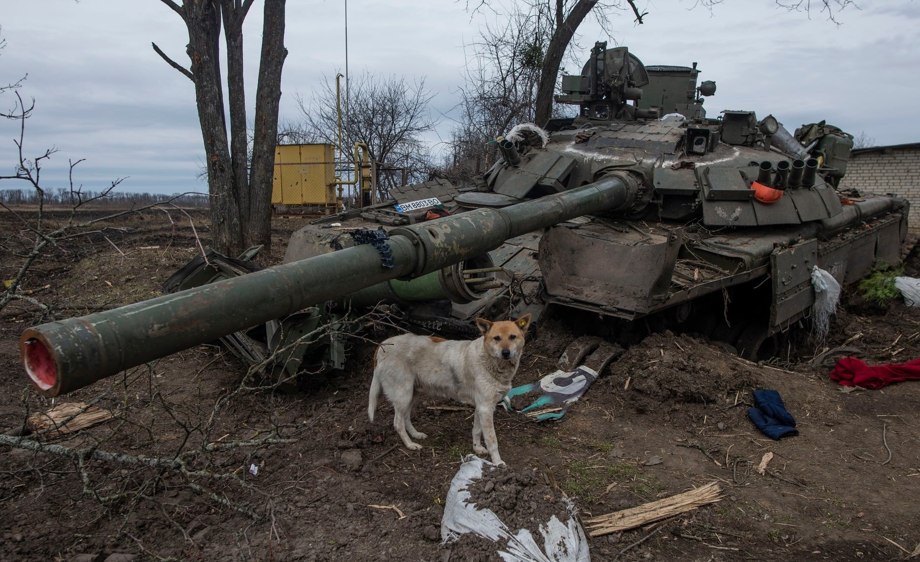 Russian Tank Turret Blown Off Ukraine