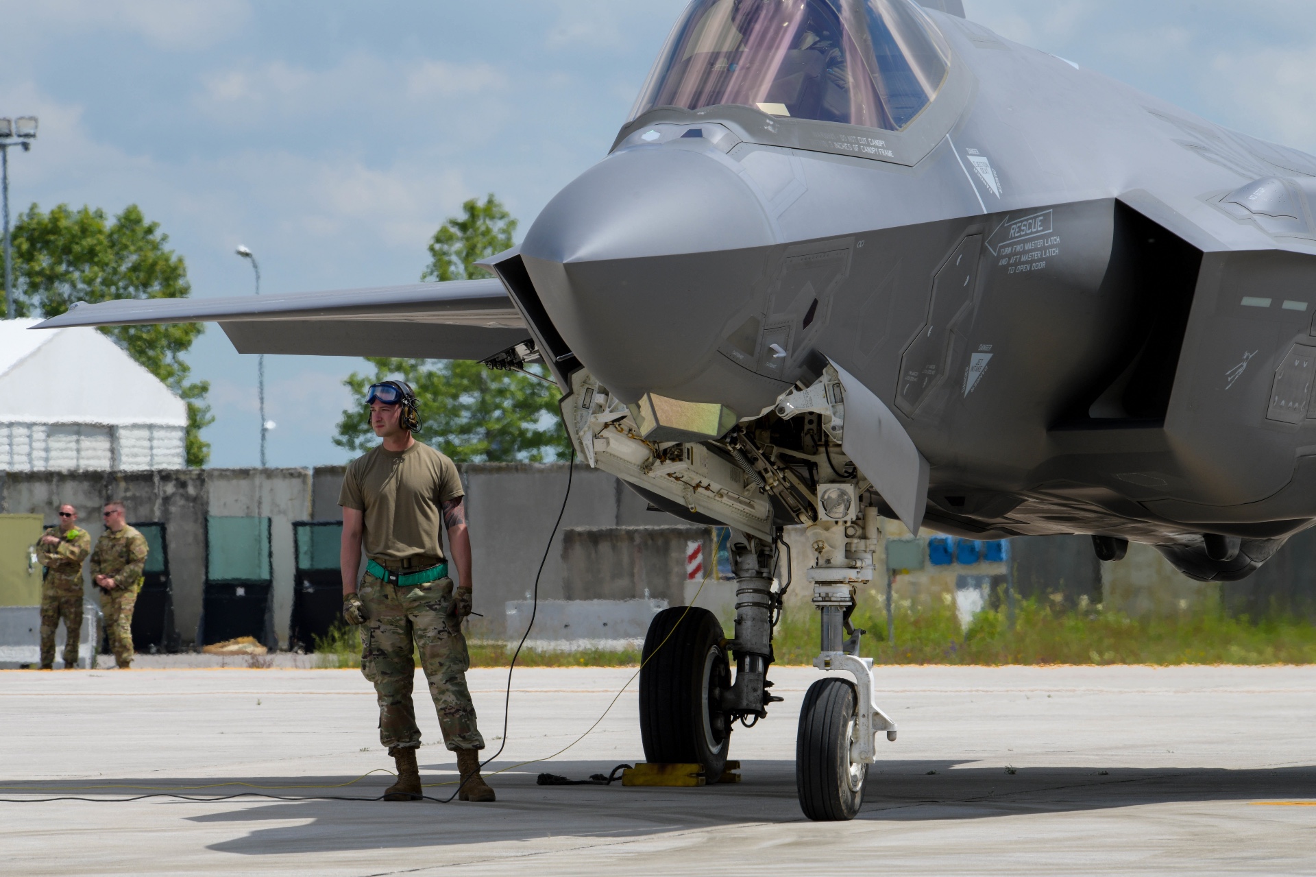 Italian F-35 readied for take-off at Avianno Air Base