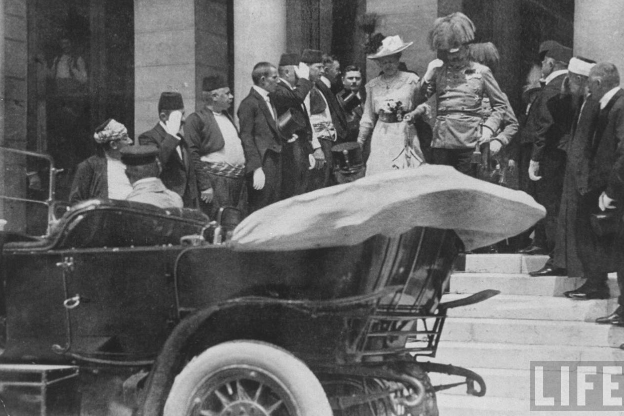 Franz Ferdinand and his wife Sophie leave the Sarajevo Guildhall after reading a speech on June 28 1914. They were assassinated five minutes later.