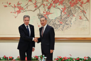 How to Stop the United States and China from Sliding into War