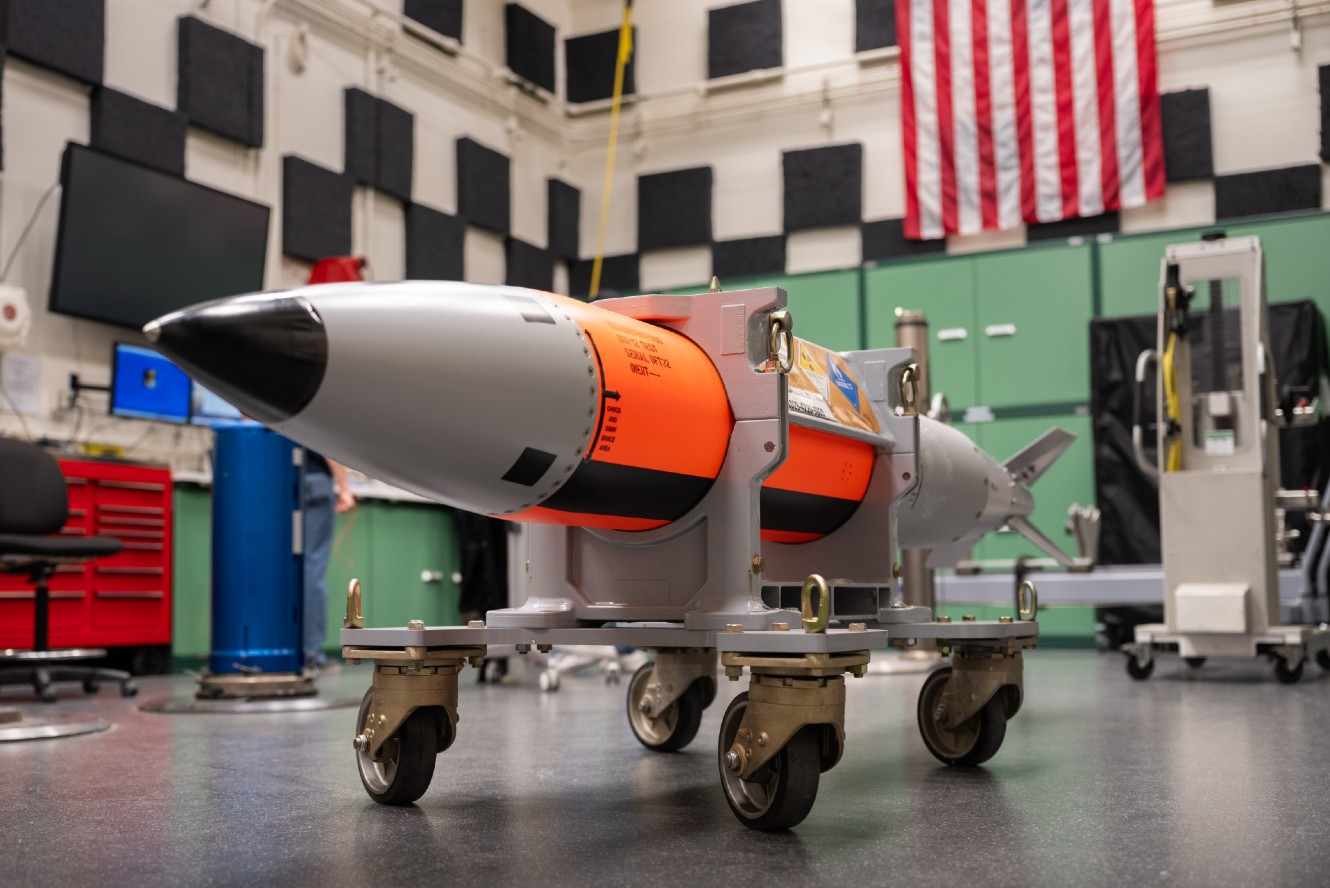 Graphit Bomb Why the Nuclear Gravity Bomb Has Gotten a Reboot