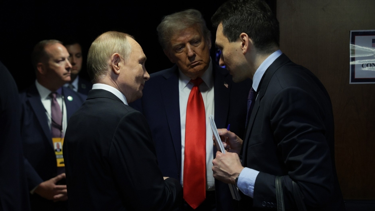 Clash of Powers: Rivalries, Raids & Political Battles