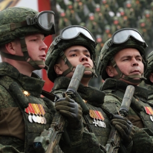 If Russia Can’t Win a Military War, Why Is It Still Fighting?
