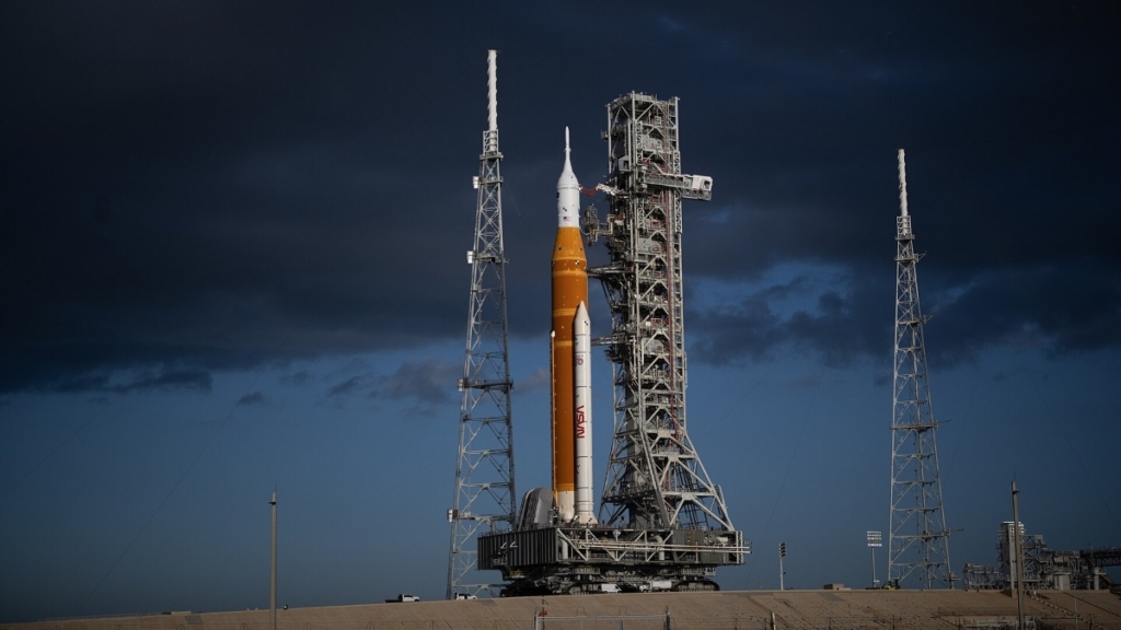Washington Shouldn’t Fly Solo on Building Space Superiority