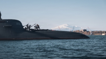 Leading in the Dark: How Submarine Commanders Think Under Uncertainty