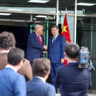 Xi and Trump Walk a Tightrope During State Visit