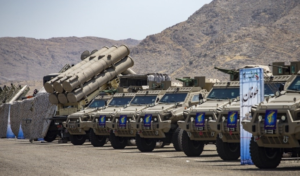 Parade de véhicules militaires iraniens