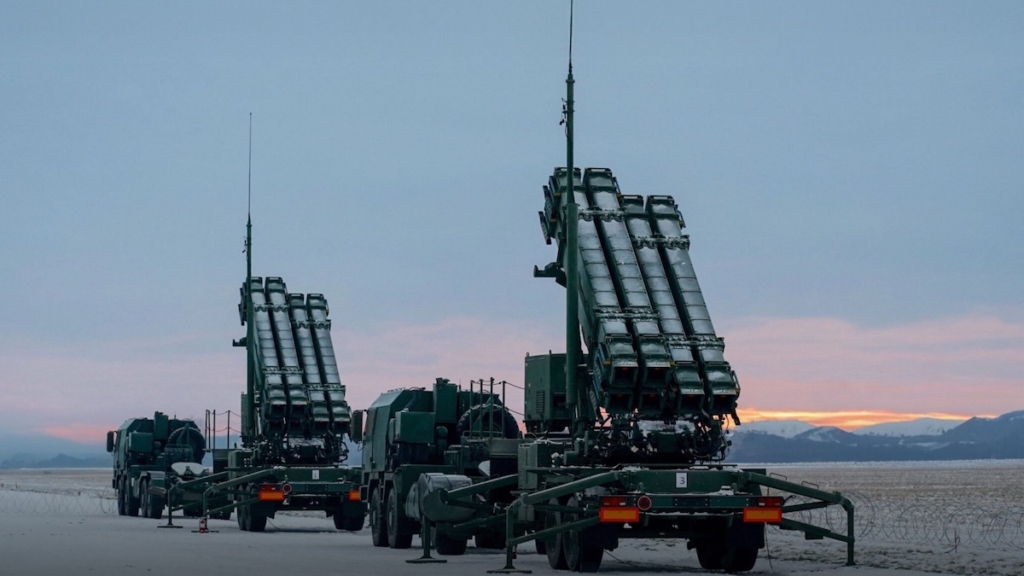 Command and Politics in the War Between Moscow and Kyiv